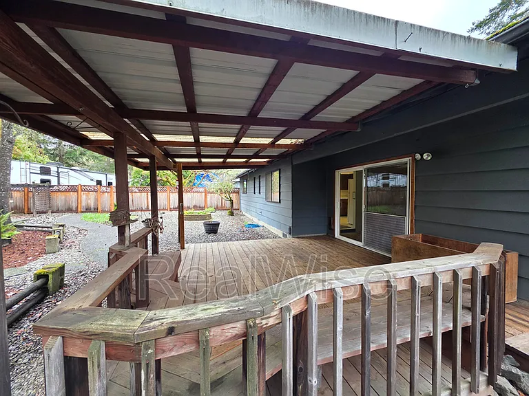 2134 NW Watters St — Photo 26