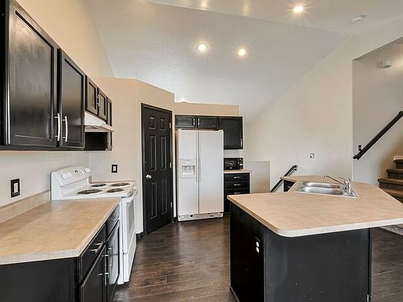 2nd image of 243 W Jonathan Pl