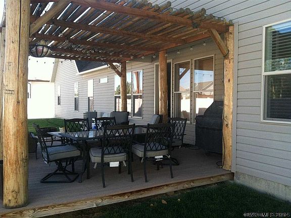 5th image of 920 Peachwood Dr