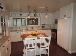 1016 Eucalyptus Ave, Vista, CA 92084