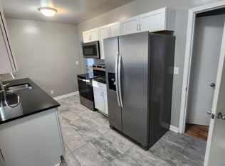 1668 Westminster St, Saint Paul, MN 55130