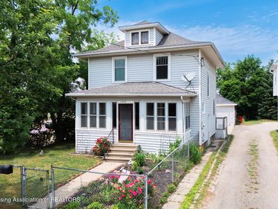 1309 Vine St, Lansing, MI, 48912