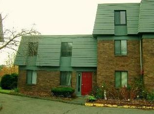 113 Trolley Crossing Ln, Middletown, CT 06457