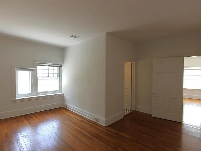 6333 Greene St — Photo 27