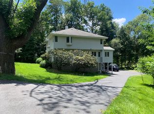 436 E Saddle River Rd, Ridgewood, NJ 07450