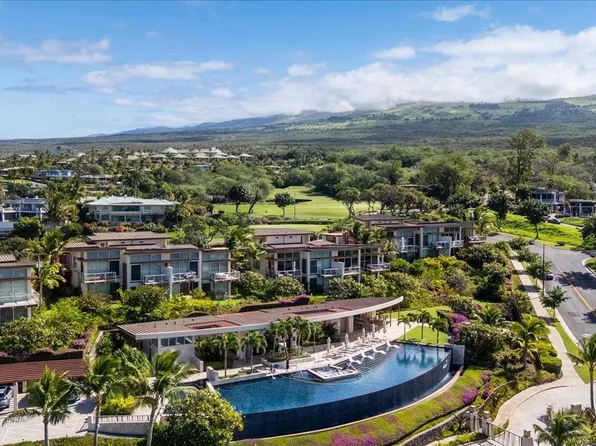 197 Holokahiki Ln #8A, Kihei, HI 96753