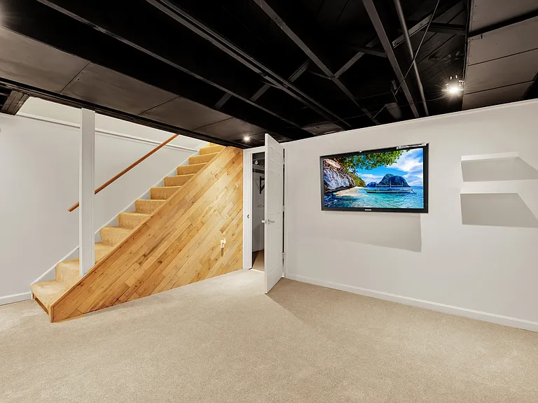 22903 Gary Ln — Photo 16