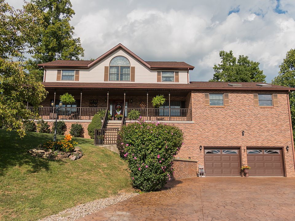 1st image of 36 Windsor Dr