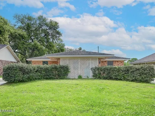 1050 Heather Dr, Opelousas, LA 70570