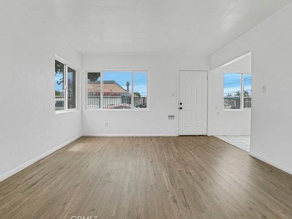 5th image of 904 S Bullis Rd #D