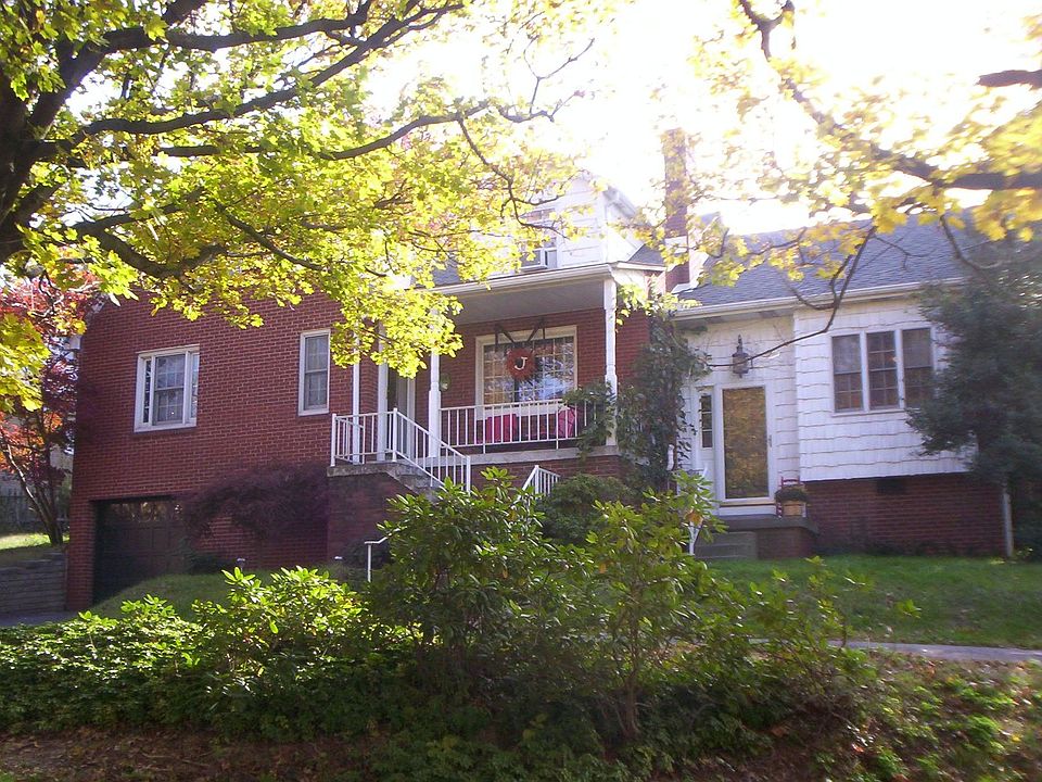 1st image of 4030 Palisades Dr