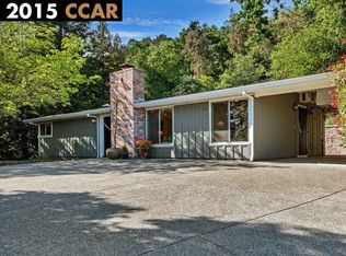 3378 Deer Hill Rd, Lafayette, CA 94549
