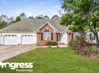 356 Travel Lite Dr, Raleigh, NC 27603