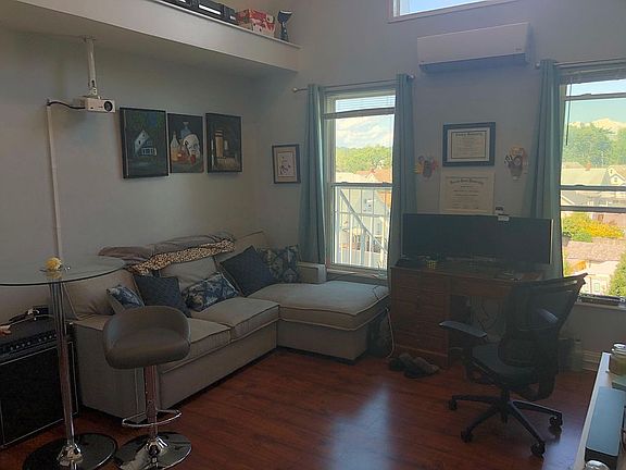 4th image of 5 Hundley Ct APT 3A