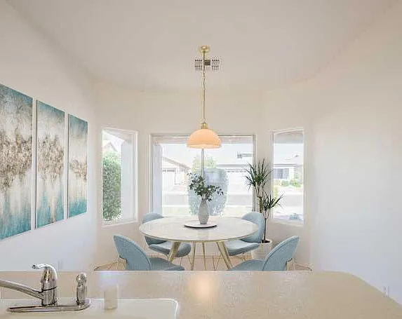 12541 W Jefferson St — Photo 4