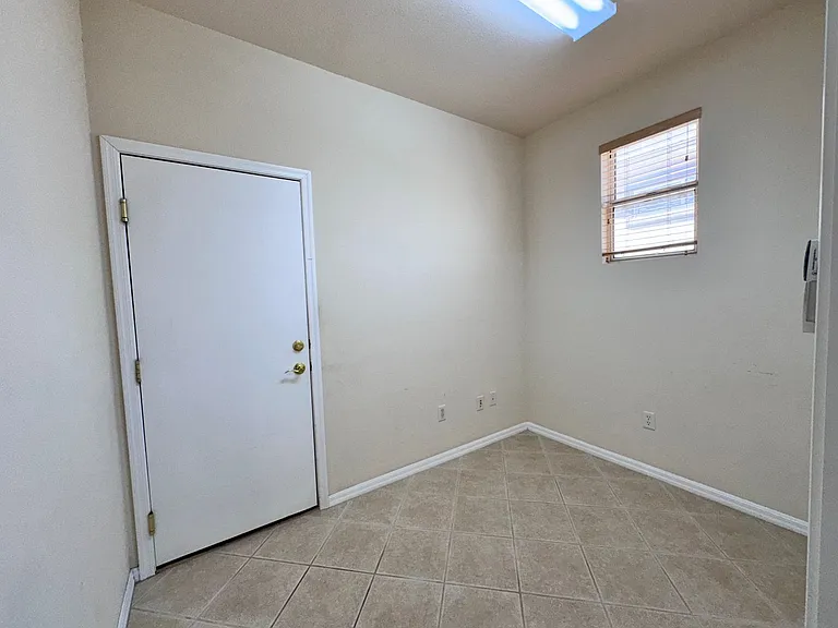 10252 Riva De Destino Ave — Photo 18
