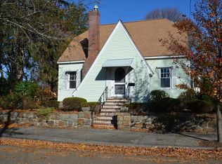 26 Putnam St, Beverly, MA 01915