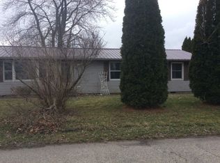 1025 E Cherry St, Rensselaer, IN 47978