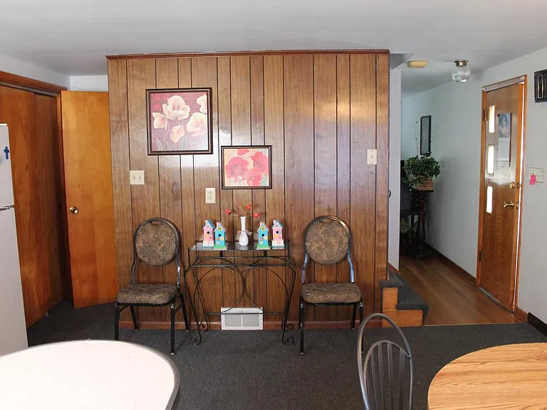 4114 Brooke St #2 — Photo 7