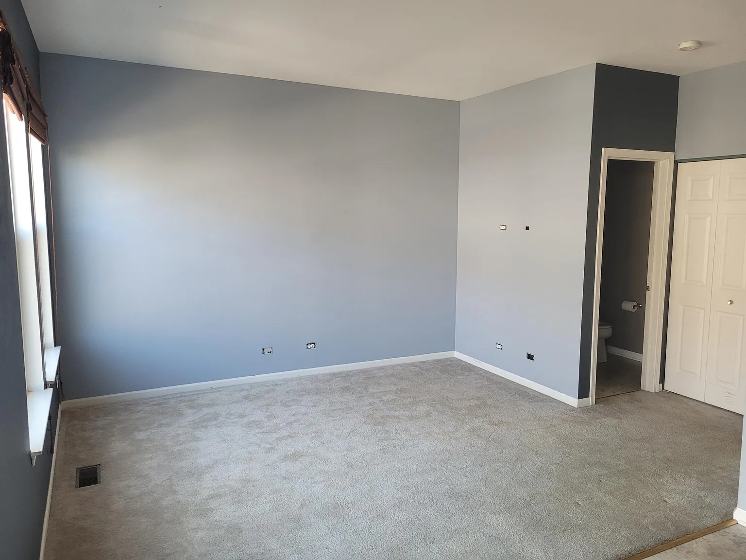 830 Summit Creek Dr — Photo 3