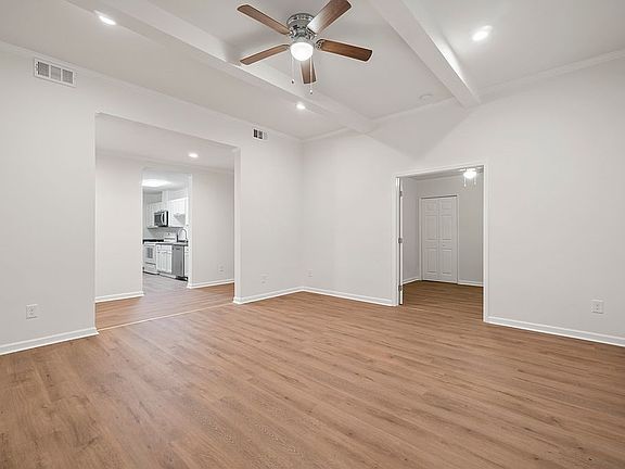3rd image of Tavernay Pkwy #11527