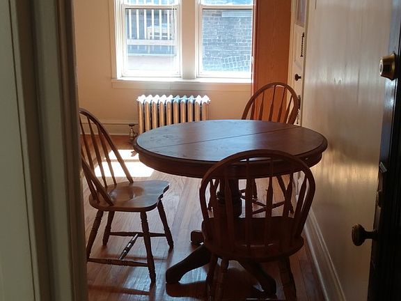 4th image of 4307 N Francisco Ave APT 3G