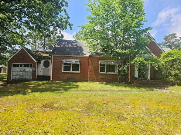4407 Johnson St, High Point, NC 27265