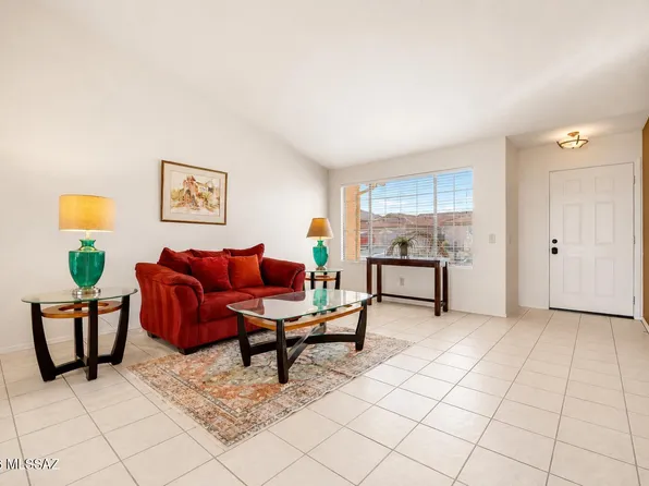 65694 E Rocky Trail Dr, Tucson, AZ 85739