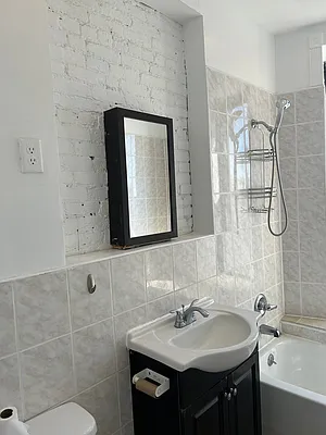 Rented by Rani Dishi, LREB | media 9