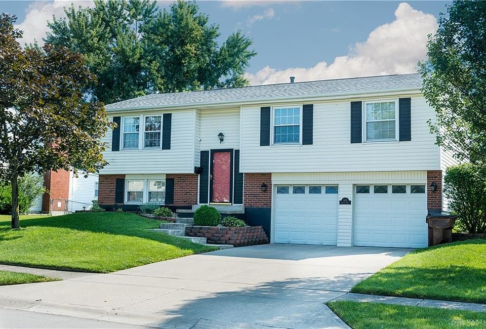 1st image of 303 Westerly Hills Dr