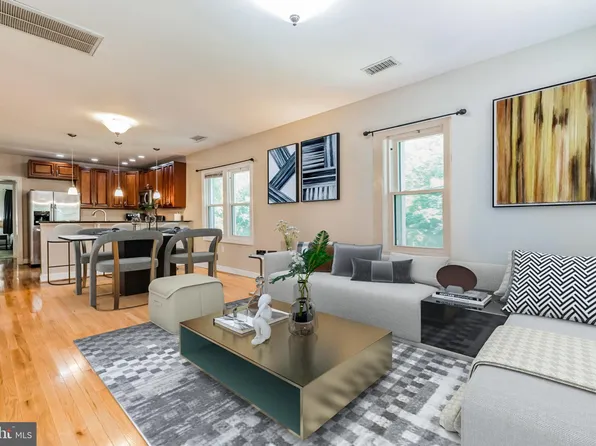 9344 Worrell Ave, Lanham, MD 20706