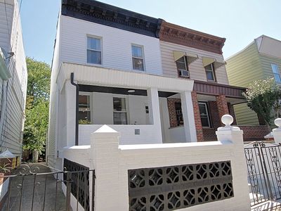 449 E 34th St, Brooklyn, NY, 11203