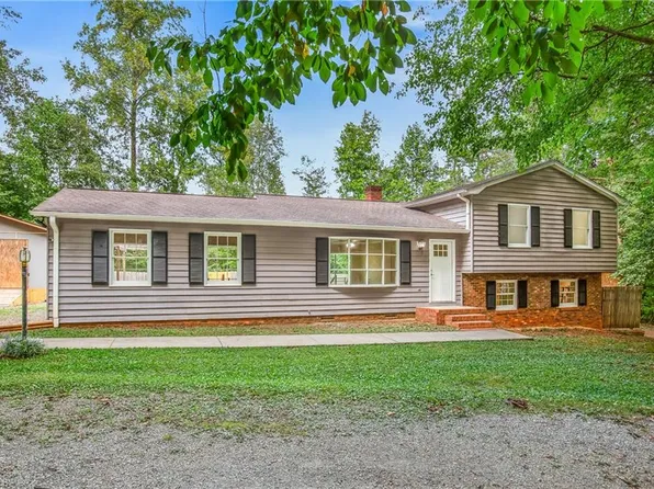 213 Deer Run Ln, Lexington, NC 27292