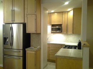 1140 N La Salle Dr APT 631, Chicago, IL 60610