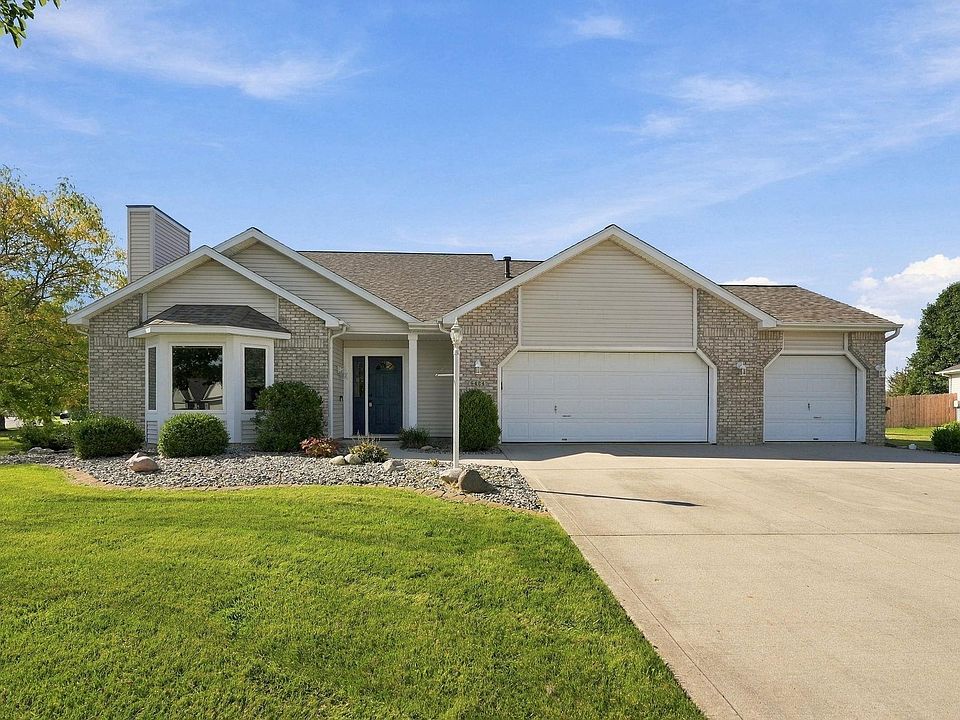 1st image of 9424 Greyhawk Dr