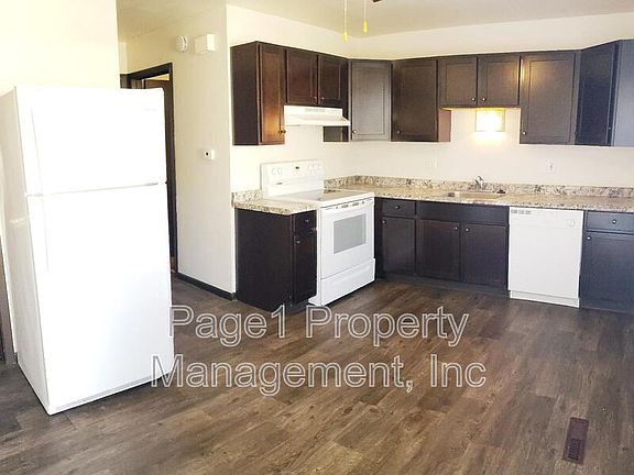 4th image of 2918 Grinnell Dr Unit 13