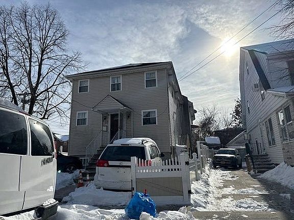 2nd image of 179-44 143rd Rd