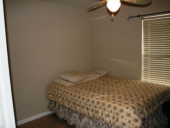 5th image of 219 Walker Ave