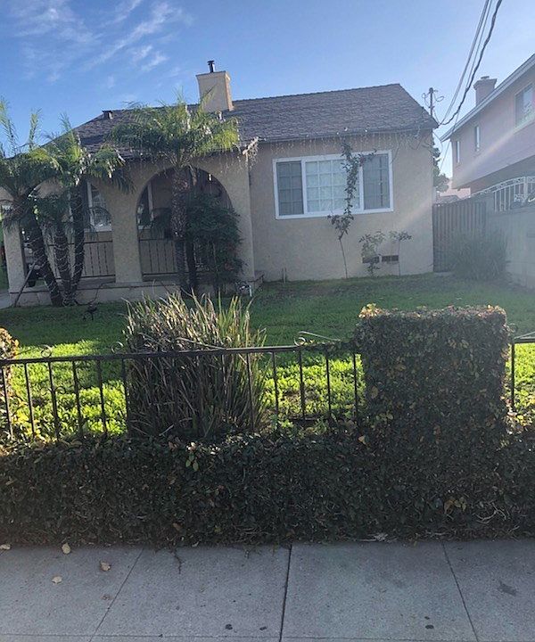1st image of 1662 W 216th St