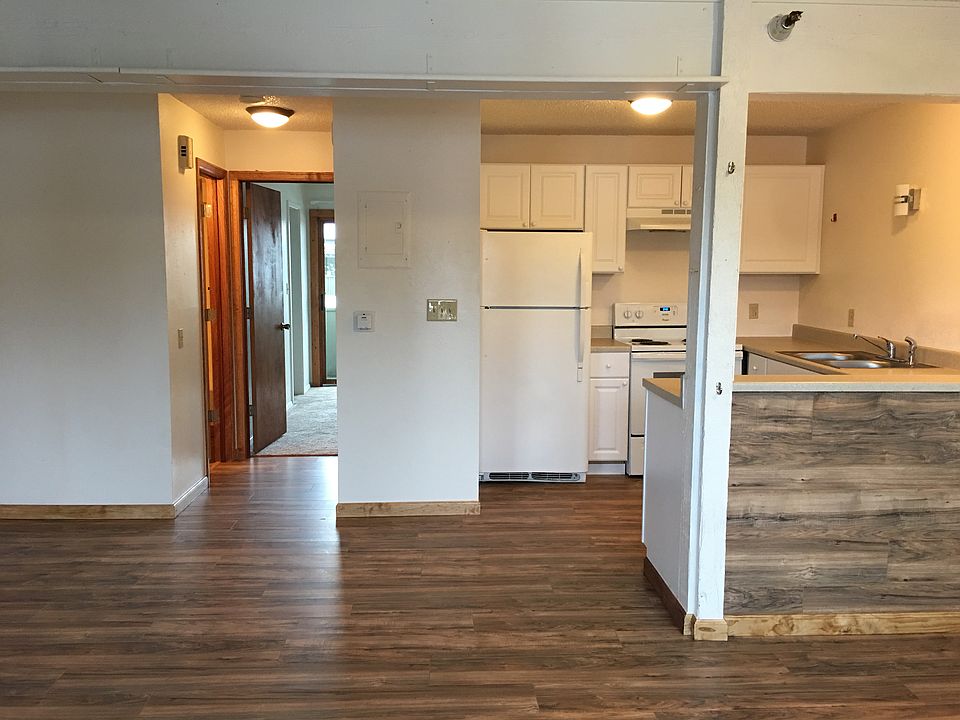 1st image of 520 Galena St #203