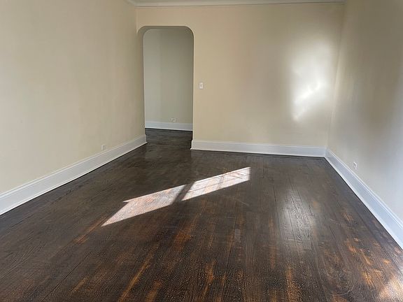 5th image of 70-12 108th St #2K