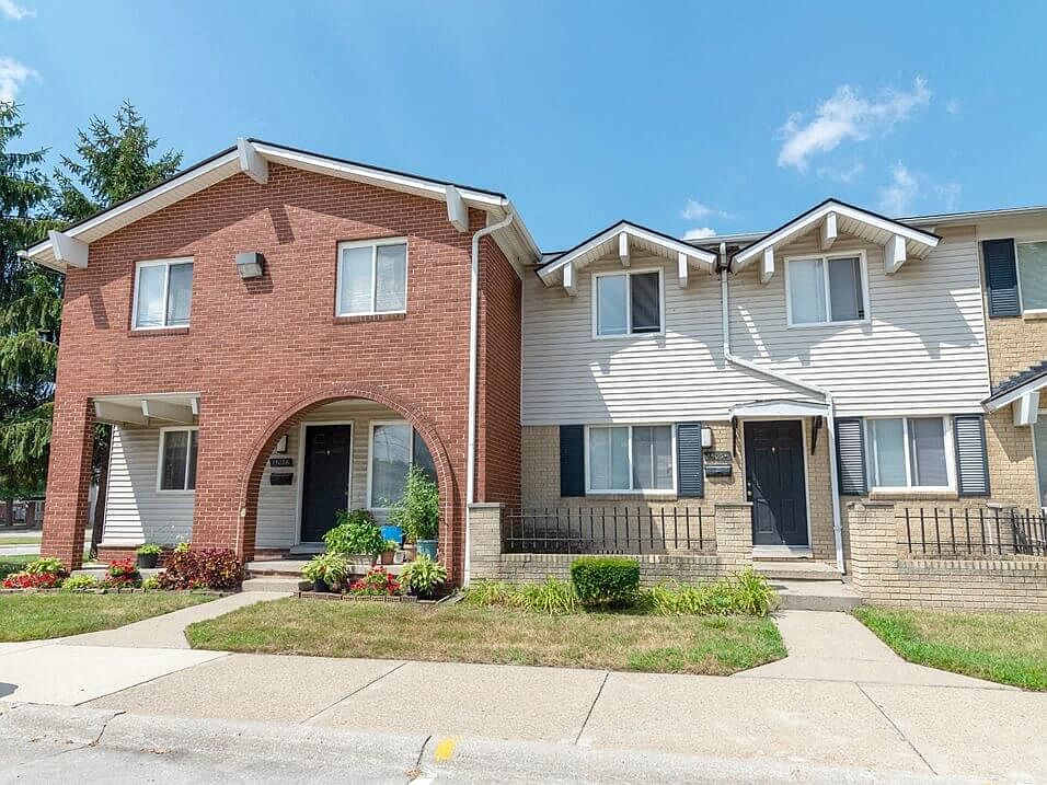 Our Residents Love Living Here & You Will Too!