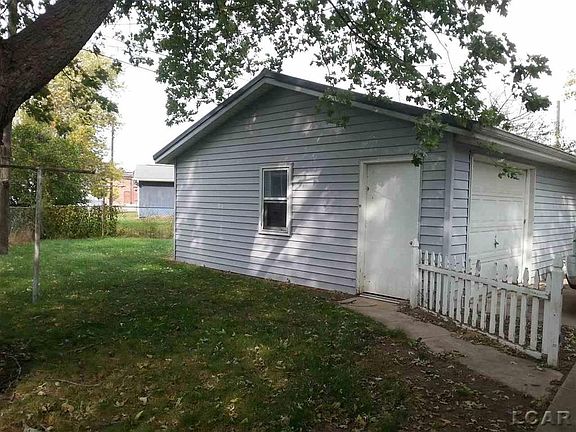 3rd image of 224 Orchard Ct