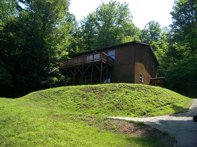 1st image of 622 Rock Ledge Trl