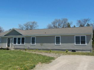 5299 Casey Dr, Indian River, MI 49749