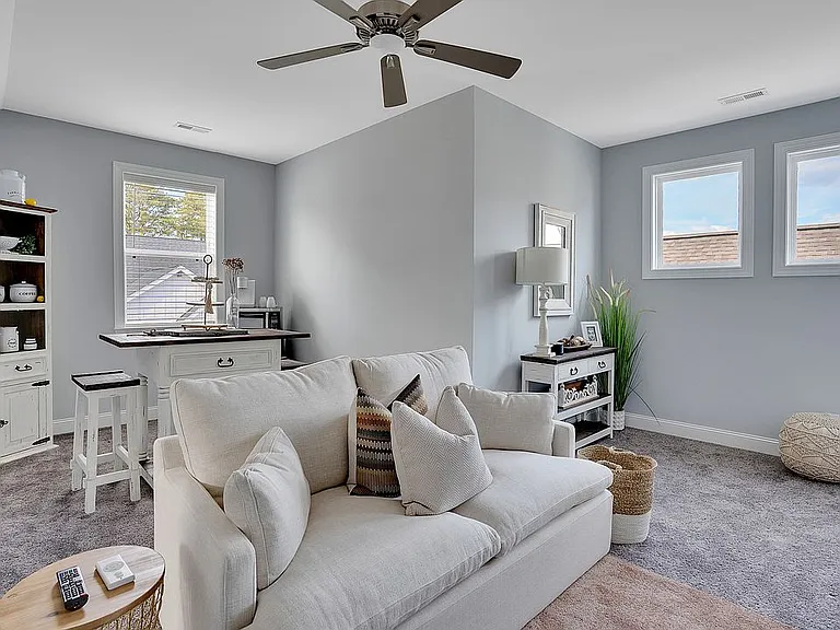 8087 Honeycomb Ln — Photo 23
