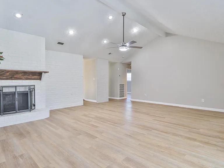 509 Belmont Dr — Photo 10