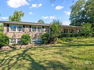 115 Fairway Dr, Daphne, AL 36526