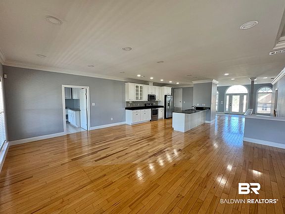 3rd image of 26279 Saint Lucia Dr