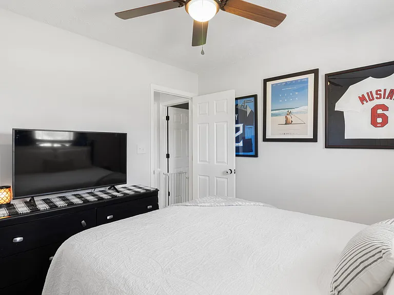4531 Mobius Rd — Photo 20